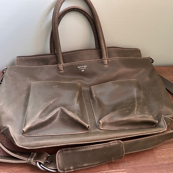 Matt and Nat bag - Picture 2 of 3
